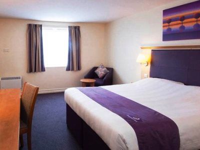 Premier Inn Isle Of Wight Newport  Exterior photo